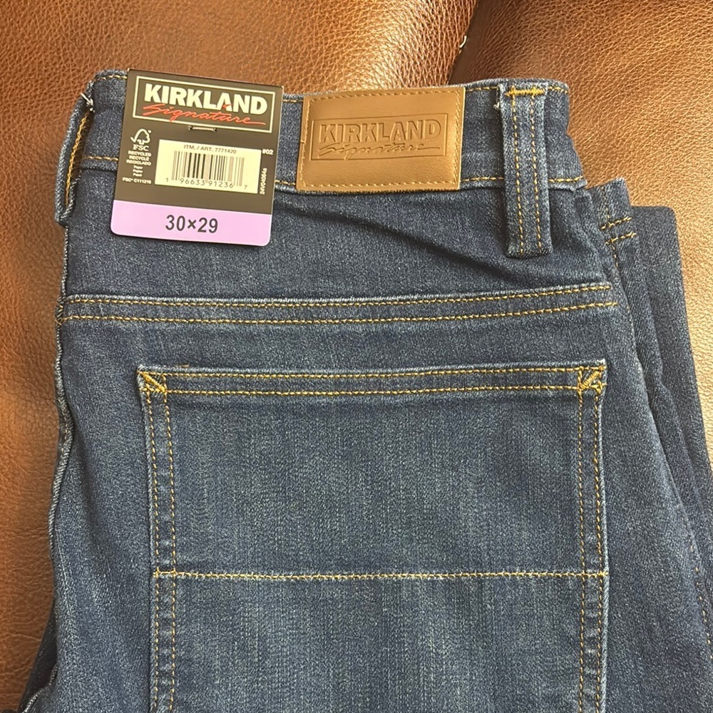 Kirkland Signature Blue Straight Jeans Classic Denim - Picture 8 of 10